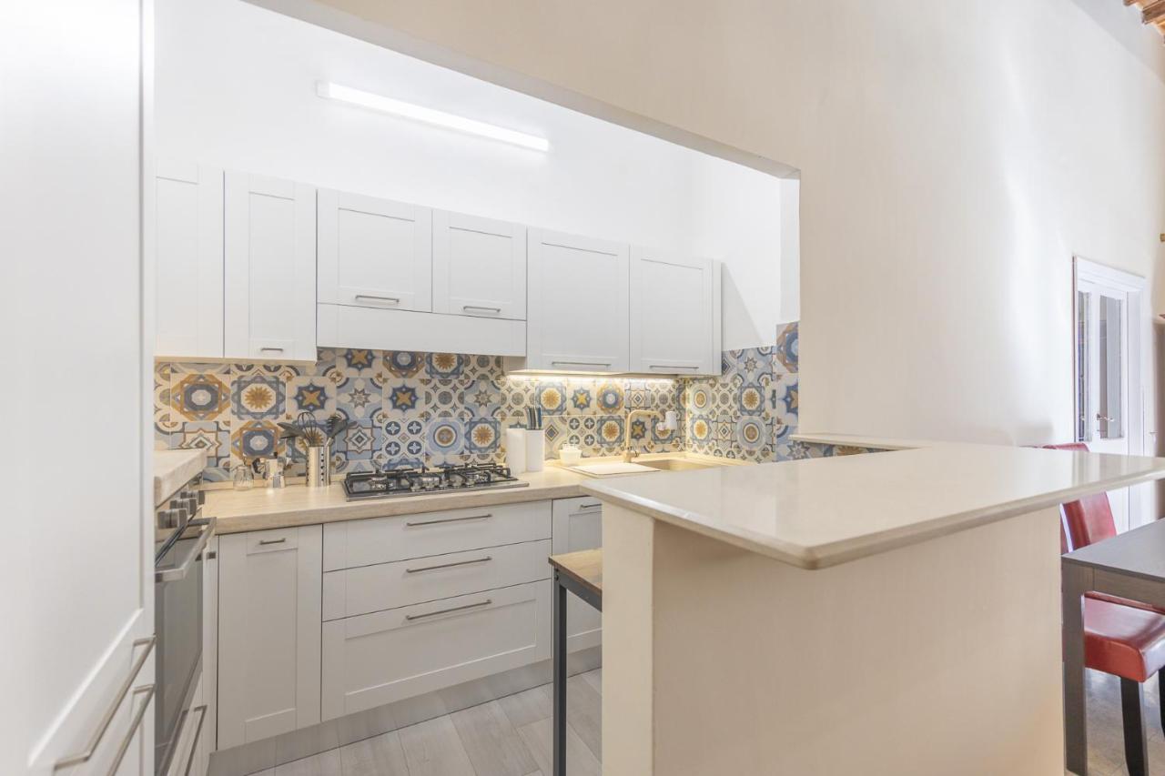 Apartamento The House Of Thrones Viterbo Exterior foto
